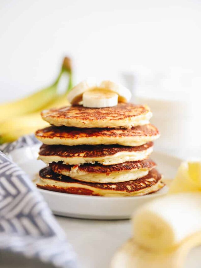 cropped-banana-protein-pancakes-grain-free-09.jpg