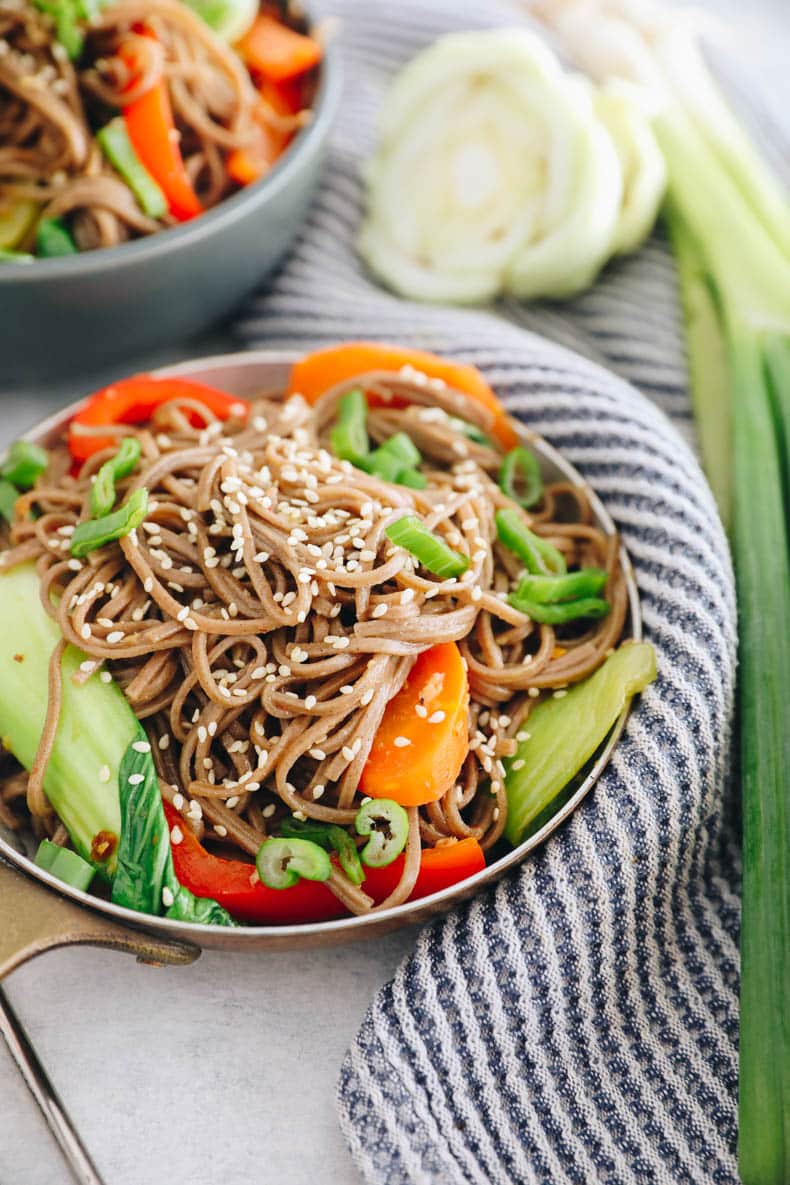 Soba noodle recipe in a miniature pot.