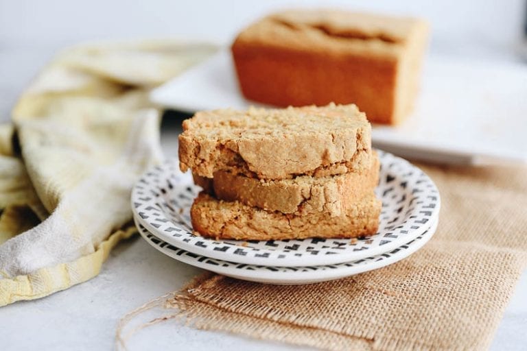 A sweet and savory snack or side, this Sweet Potato Cornbread will easily become a staple this holiday season. This fall dish has the earthiness of cornmeal mixed with the sweetness of sweet potato for a moist and delicious loaf. #sweetpotato #cornbread #healthy